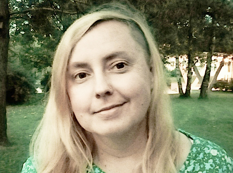 Mgr. Bc.Michaela Kajfoszová - Online psychológ